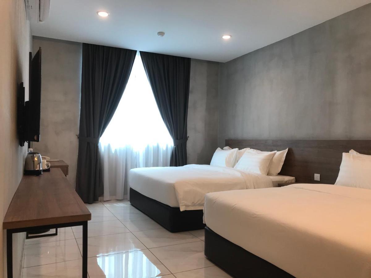 Dandelion Inn Simpang Pulai Exterior foto